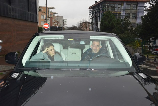 Aşktan yüzü gülmeyen komedyenlerin dert gecesi - Resim: 1