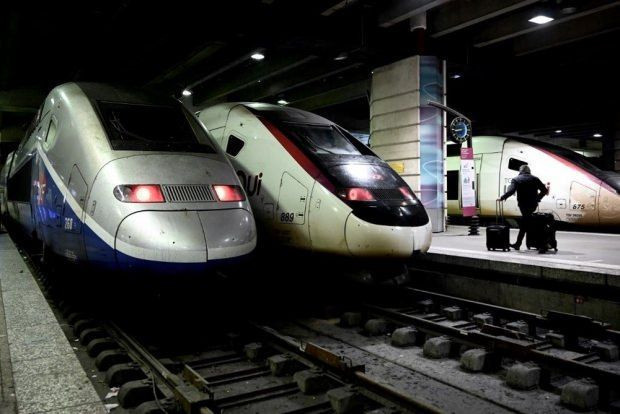 Fransa'da hayat durdu! Her yerden çatışma haberleri geliyor - Resim: 2