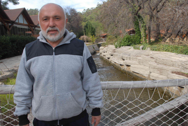 Muğla'da otel işletmecisi otomobilinde ölü bulundu - Resim: 0