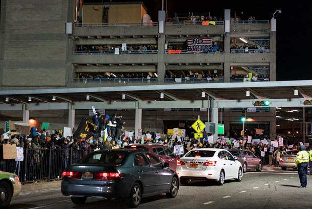 Trump müslümanlara getirilen yasakları savundu - Resim: 3