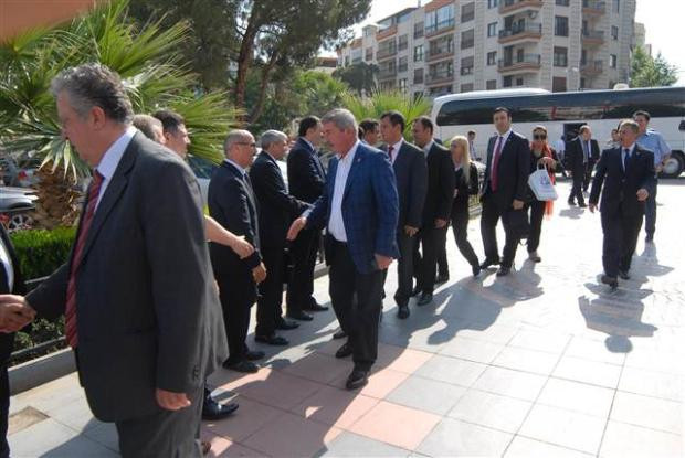 TBMM komisyonu faciayı araştırmak için Soma'da - Resim: 2