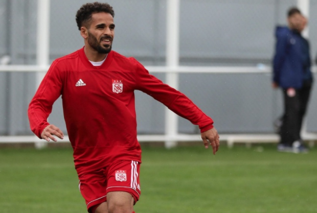 İşte Fener'le Cimbom'un kapıştığı Sivaslı yıldız - Resim: 0