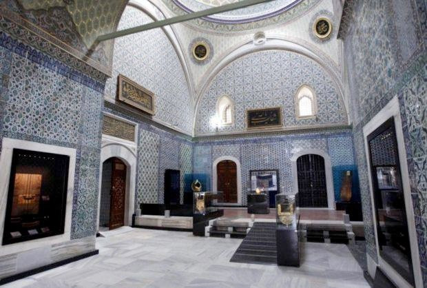 Hz. Muhammed'in oku ve kılıcı 'Kutsal Emanetler'e ziyaretçi akını - Resim: 4