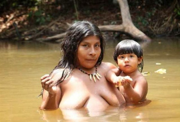 İlk kez görüntülendiler! Maymunlarla çocukları ayırmıyorlar - Resim: 3