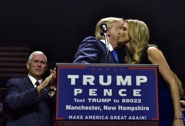 ABD'nin 2 numarası Mike Pence kimdir ikinci sınıf ünlü! - Resim: 3