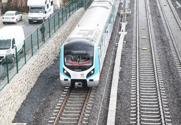 Cumhurbaşkanı Erdoğan Gebze-Halkalı tren hattını açtı artık 1 saat 10 dakika - Resim: 2