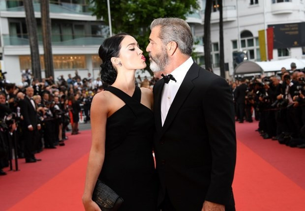 Mel Gibson çıtır sevgili yaptı işte olay olan güzel - Resim: 4
