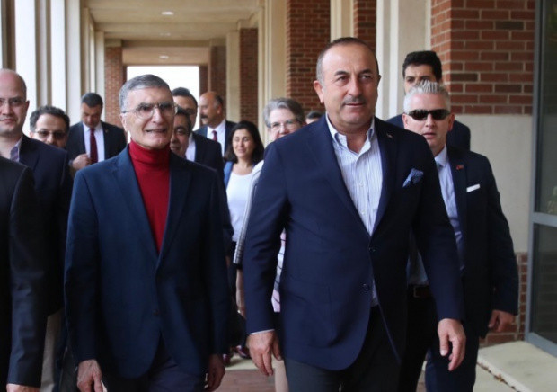 Bakan Çavuşoğlu'ndan Aziz Sancar'a ziyaret: Bu onuru bugün yaşadık - Resim: 0