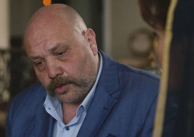 Hayat Şarkısı setinde inanılmaz kaza bir anda yere yığıldı - Resim: 2