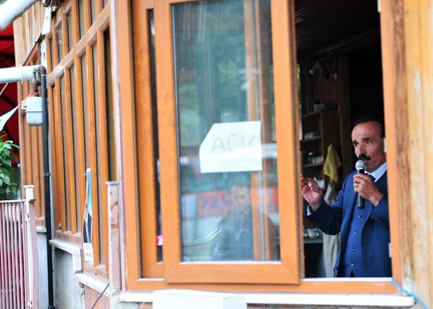 Büfeden seçim konuşması - Resim: 2