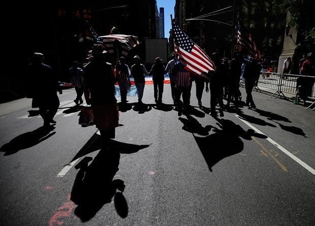 New York'ta Kabe maketi binlerce Müslüman yürüdü - Resim: 2