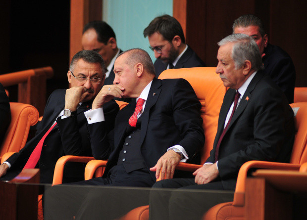 Cumhurbaşkanı Erdoğan'dan Meclis'te HDP'ye olay protesto Oturumu terk etti - Resim: 1