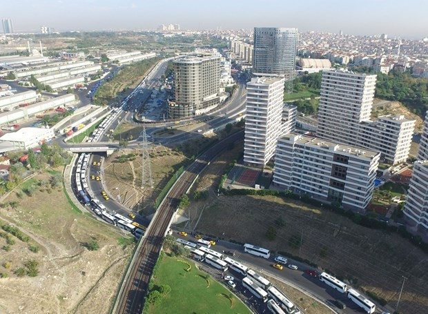 Bayram dönüşü trafiği çileden çıkardı - Resim: 2