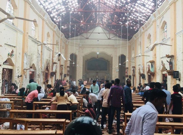 Sri Lanka'da 3 kilise ve 4 otelde patlama: Onlarca ölü ve yüzlerce yaralı var - Resim: 3