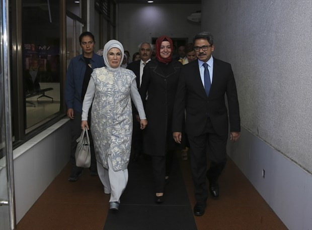 Dünya katliama sessiz kaldı, Emine Erdoğan Bangladeş'e gitti - Resim: 1