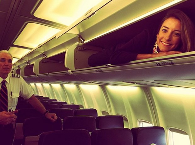 Hosteslerin yeni çılgınlığı - Resim: 4