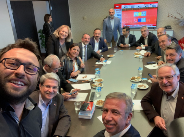 Son dakika Ankara seçim sonuçları açıklaması : 'Mansur Yavaş kazandı' - Resim: 0