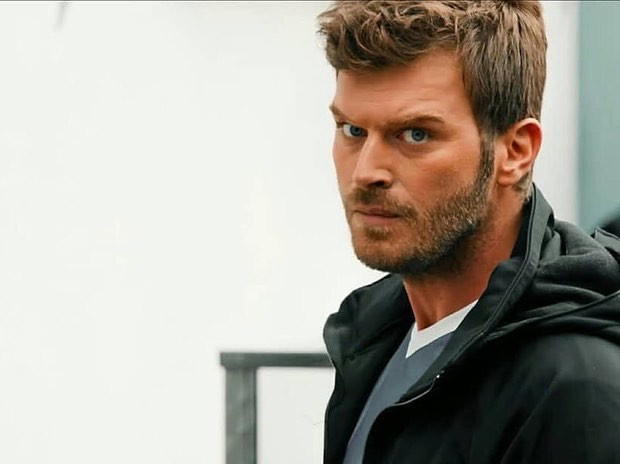 Show TV Çarpışma dizisi Komiser Kadir Adalı kimdir? Eşine bakın kim çıktı! - Resim: 1