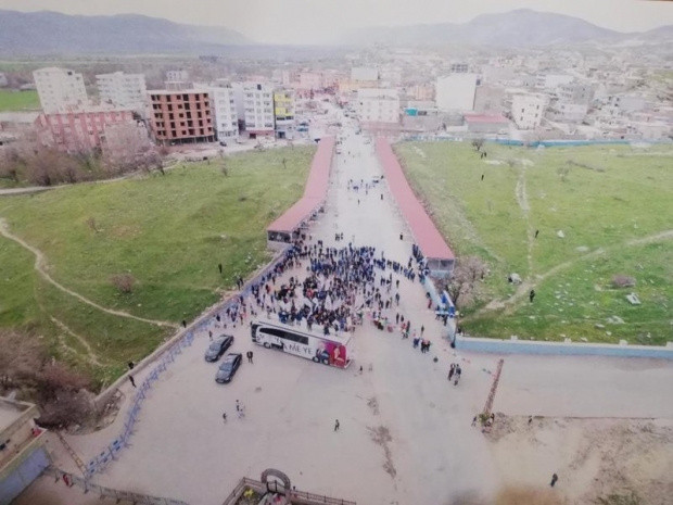 HDP’ye Diyarbakır'da boş miting alanı sürprizi - Resim: 0