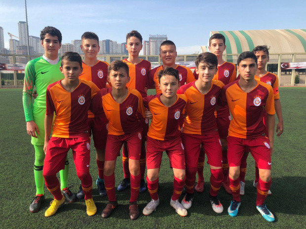 Penaltıyı bilerek dışarı attı dünya Beknaz'a hayran kaldı - Resim: 1