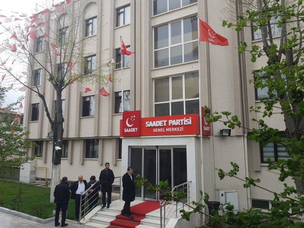 Saadet Partisi Genel Merkez binasına haciz geldi bina boşaltıldı - Resim: 2