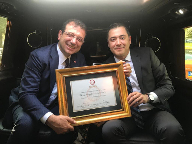 Ekrem İmamoğlu mazbatayı aldı işte o görüntüler - Resim: 2