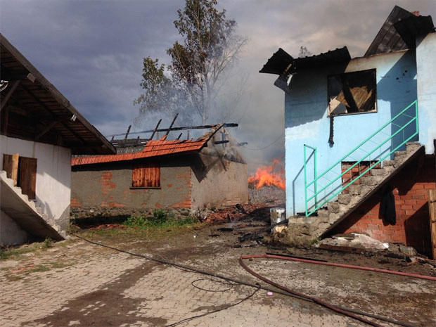 Çorum'daki yangında 7 ev kullanılamaz hale geldi - Resim: 0
