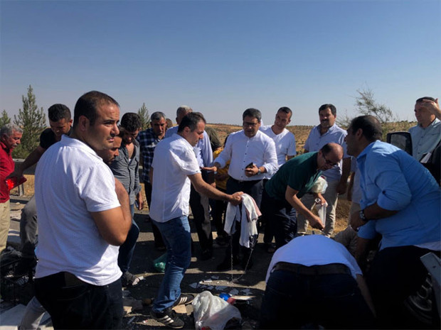 Yaralılara ilk yardımı AK Parti milletvekili yaptı - Resim: 0