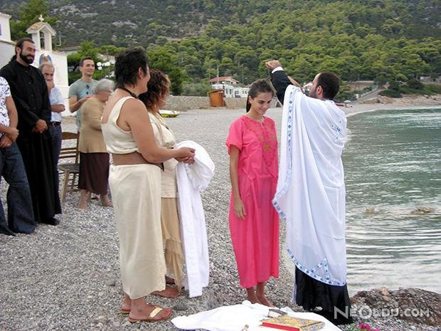 Tuğçe Kazaz din değiştirme olayı! Adını Maria yapmıştı eski eşi kimdir? - Resim: 1