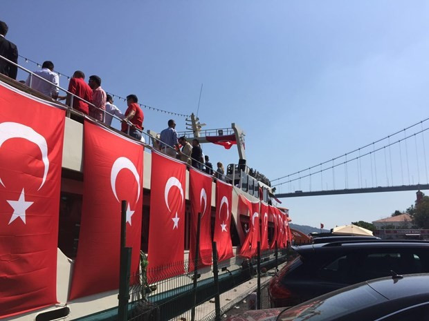 Yenikapı Demokrasi Mitingi'ne ünlüler akın etti! - Resim: 1