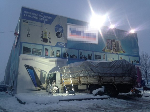 Aldığı telefon bozuk çıkınca yaptığına bakın! - Resim: 3