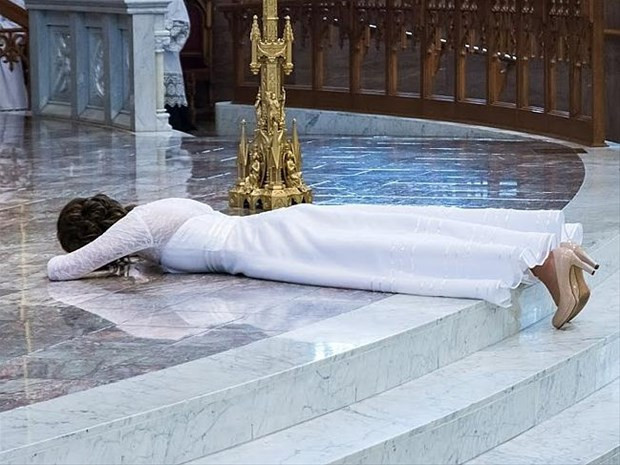 Böyle gelenek görülmedi! Asla cinsel ilişkiye girmeyecek  - Resim: 4