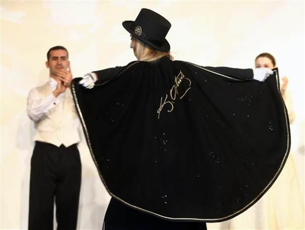 CHP'li Aylin Nazlıaka manken oldu! - Resim: 4