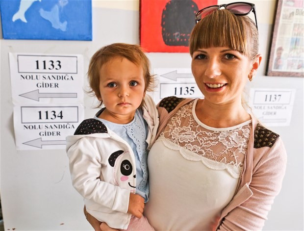 Türkiye sandık başında, işte yurttan seçim manzaraları - Resim: 4