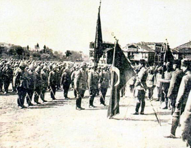 Kendi cenaze namazını kılan şehitler - Resim: 3