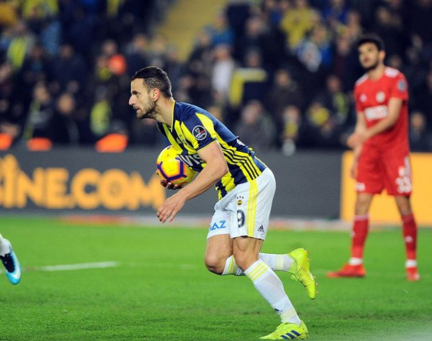 Fenerbahçe ligi kaçıncı sırada bitirecek? Rıdvan Dilmen'den bomba iddia - Resim: 1