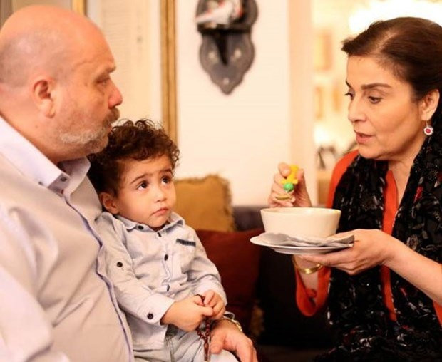 Hayat Şarkısı setinde inanılmaz kaza bir anda yere yığıldı - Resim: 4