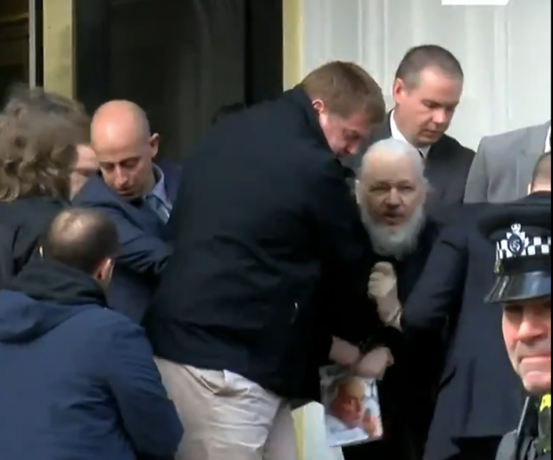 julian assange son dakika tutuklama