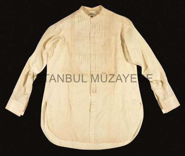 Atatürk'ün iç çamaşırları 1 TL'den satışa çıkarıldı - Resim: 2