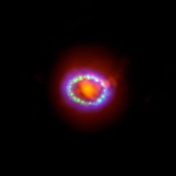 Yıldızın ölümü ilk defa görüntülendi - Resim: 1