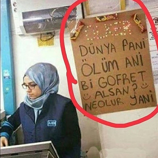 Plajda sırtına öyle bir şey yazdı ki görenler kameralara sarıldı - Resim: 2