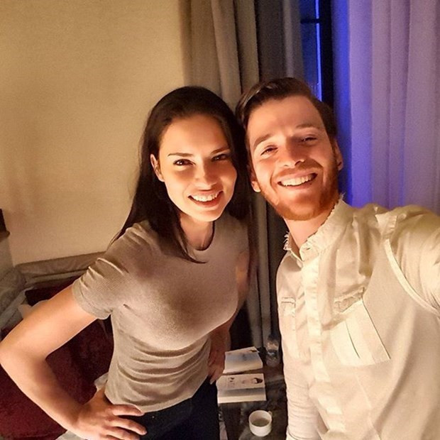 Her şeyi unutun Adriana Lima Metin Hara için öyle bir iddia ortaya atıldı ki... - Resim: 2