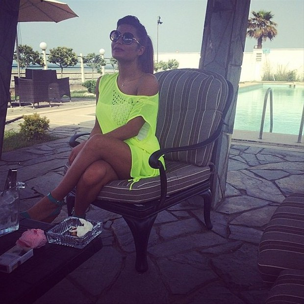 Tahranlı zengin gençler Instagram'ı salladı - Resim: 2