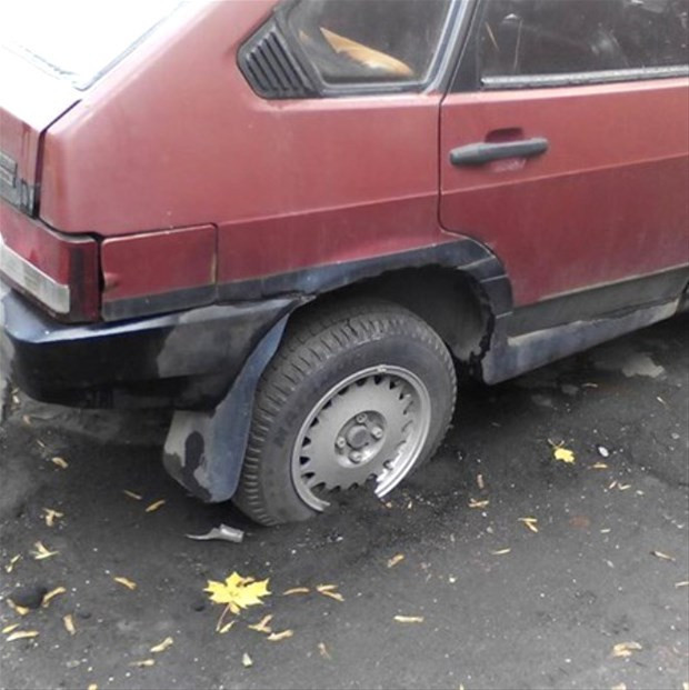 Sokakta bu halde koşan adamı görenler kaçışmaya başladı - Resim: 3