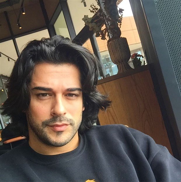 Ünlüler ve kameralardan uzak duran  kardeşleri - Resim: 1