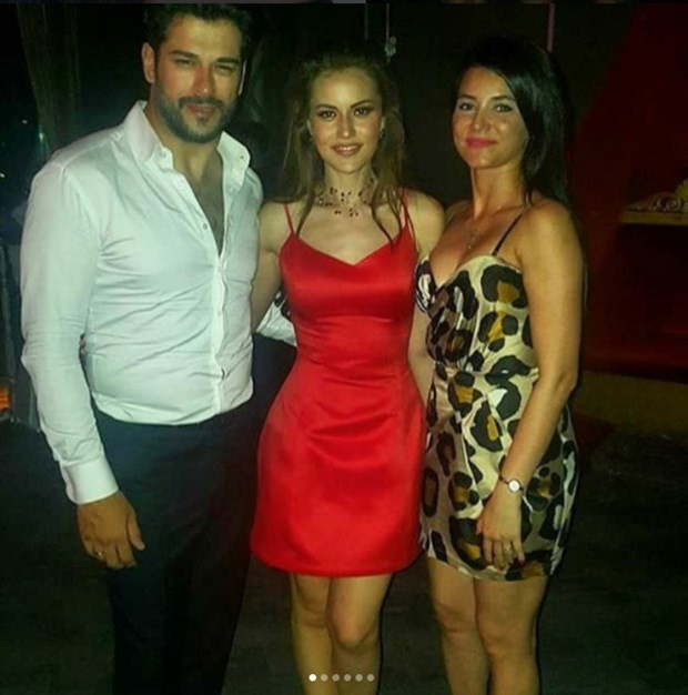 Fahriye Evcen'in kınasına bakın Burak Özçivit davulla bastı! - Resim: 1