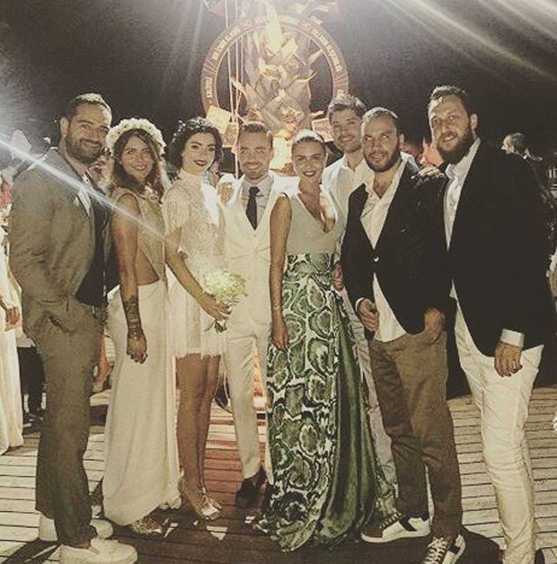 Merve Boluğur ve Murat Dalkılıç'tan çifte düğün - Resim: 4