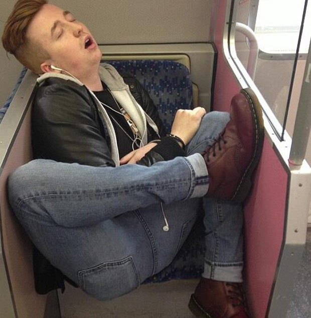 Böyle 'uyku' görülmedi! - Resim: 1