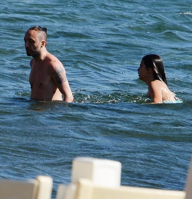 Mabel Matiz otelde başkasının odasına girdi ve... - Resim: 1