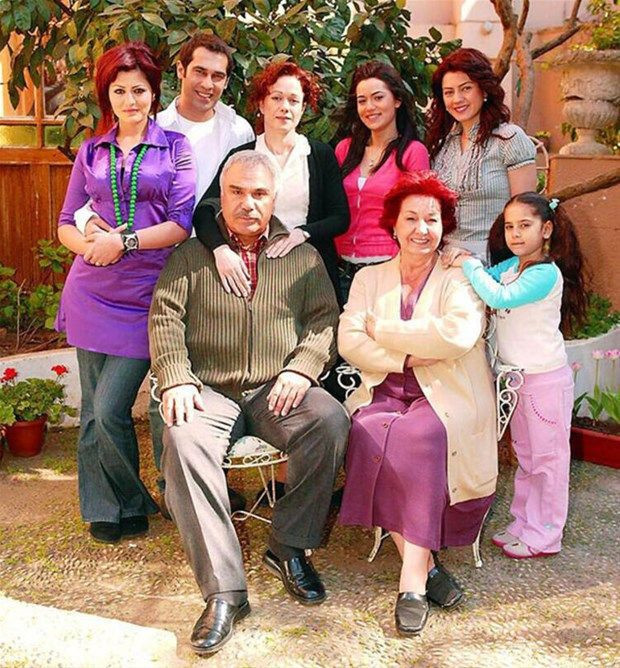 Yeni işini duyan şaştı kaldı! Yaprak Dökümü'nün Ayşe'sinin son halini gören inanamadı - Resim: 1